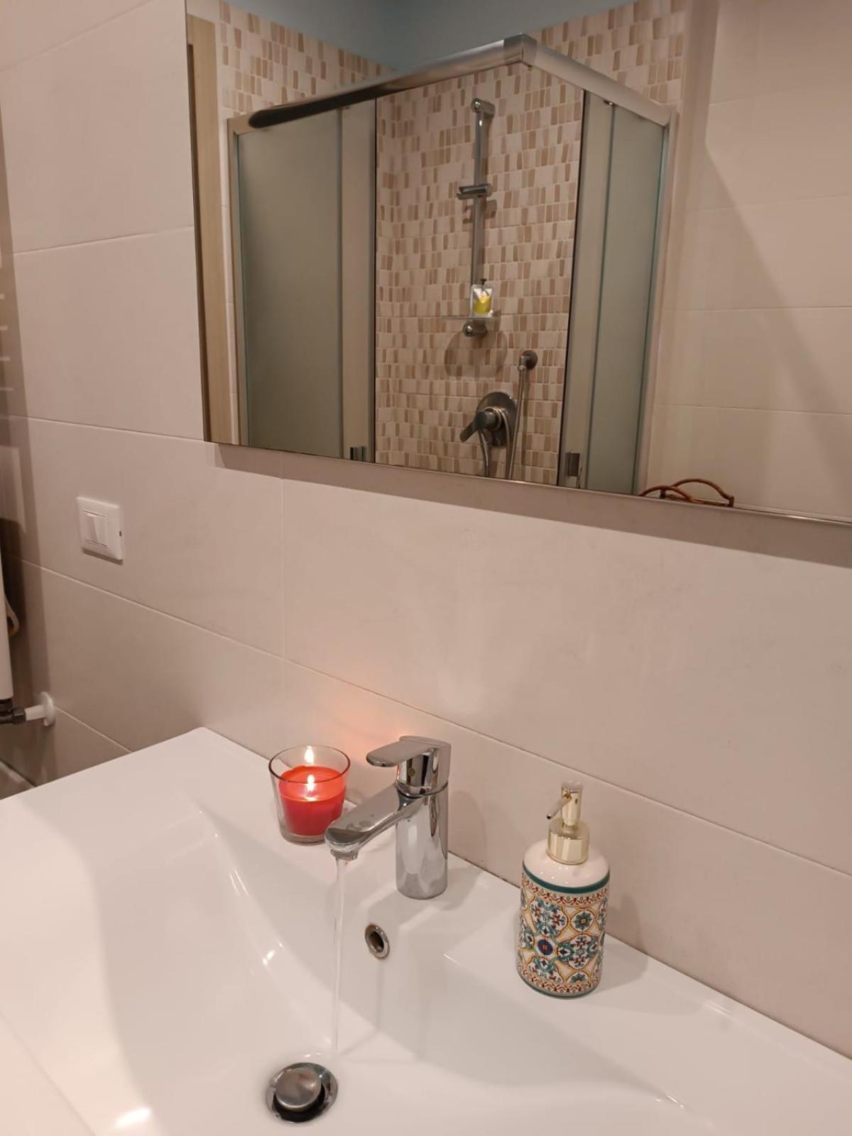 Casa Azzurra Lejlighed Giardini Naxos Eksteriør billede